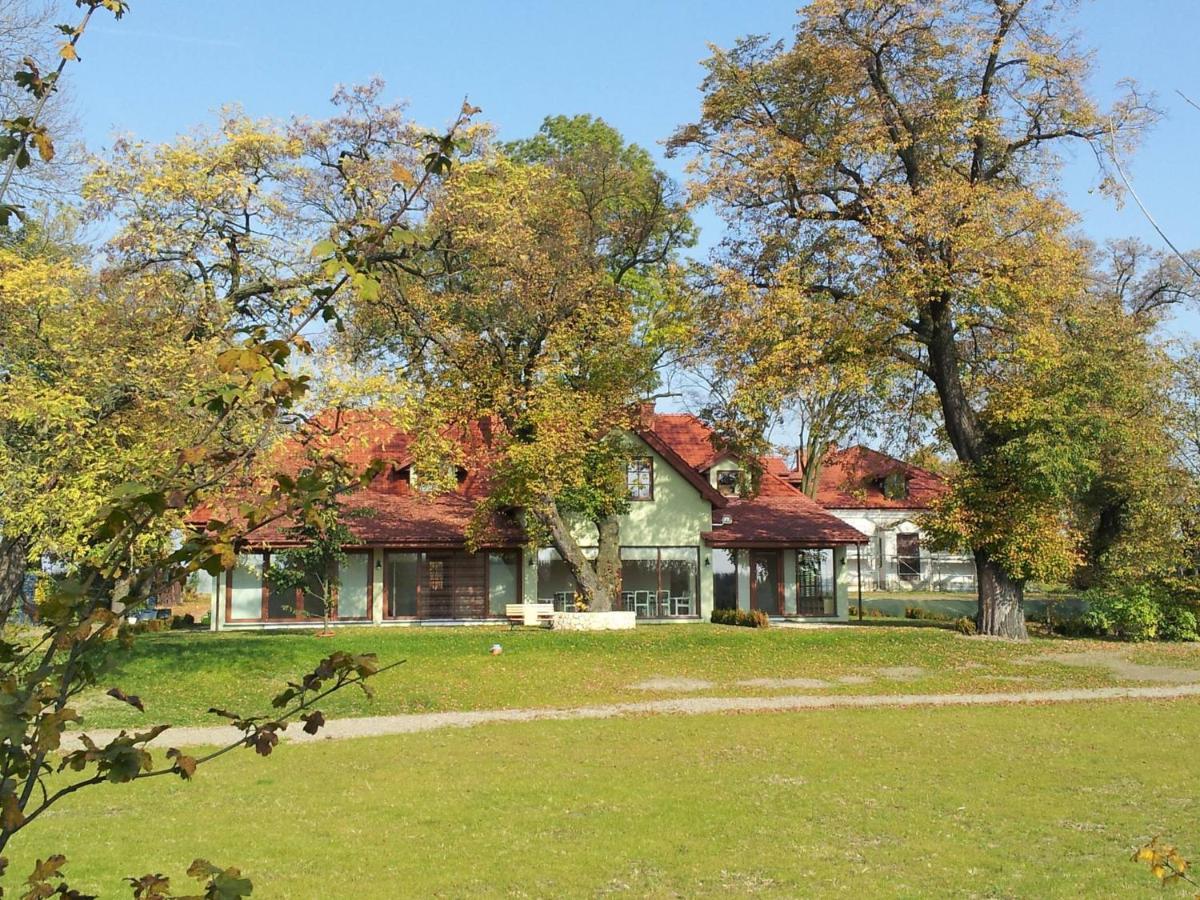 Вилла Twoj Azyl Свидник Экстерьер фото